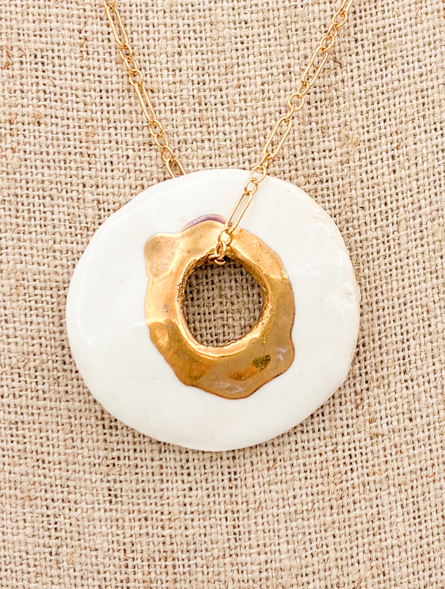 White Hollow Circle