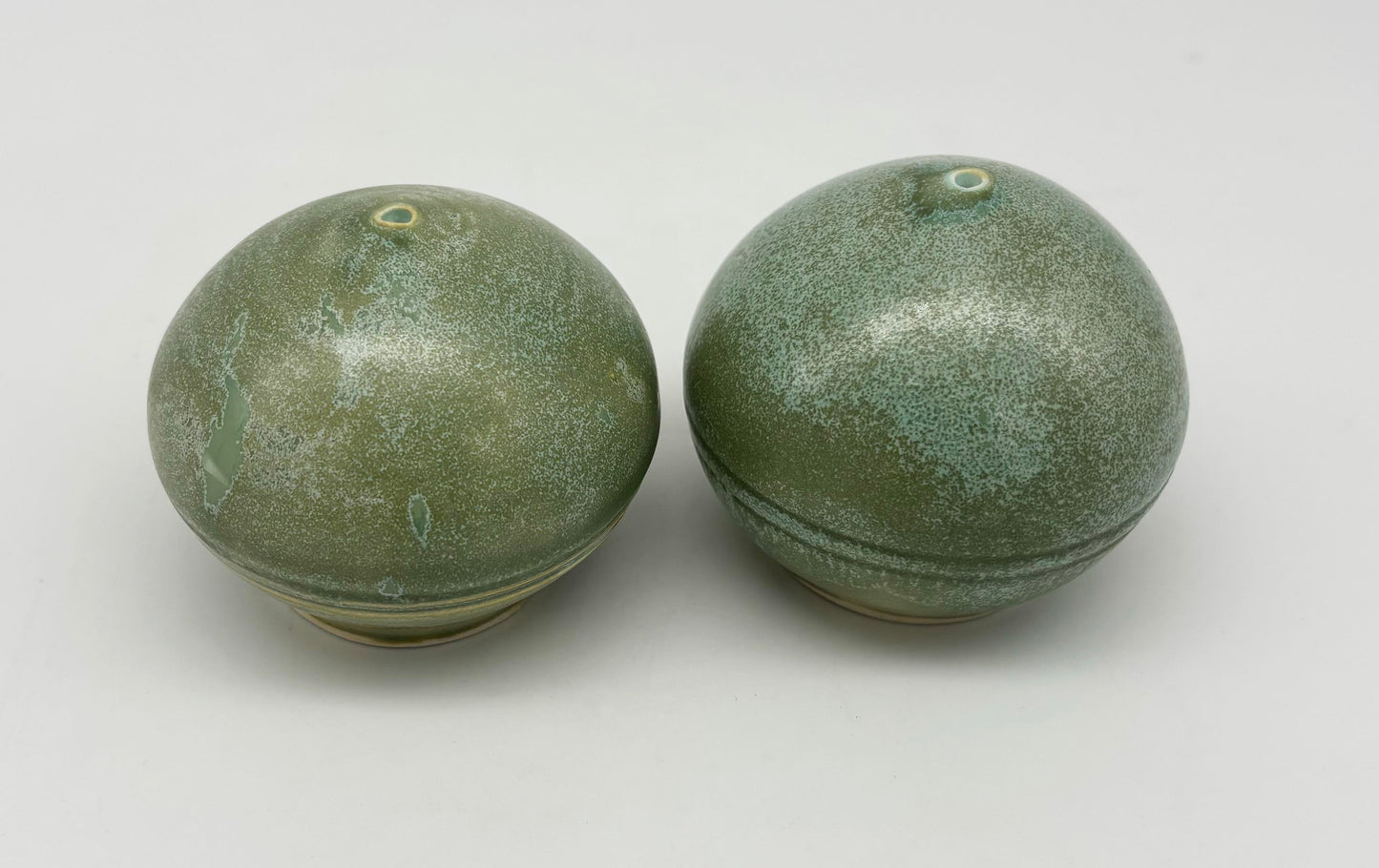 Green Ivy Salt and Pepper Set
